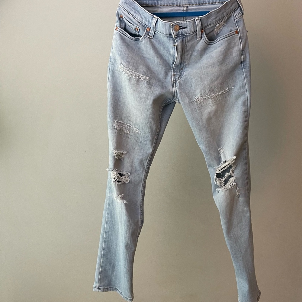 Levi’s Strauss & Co 511 Women’s Jeans size 30x30 Light Wash Denim good condition